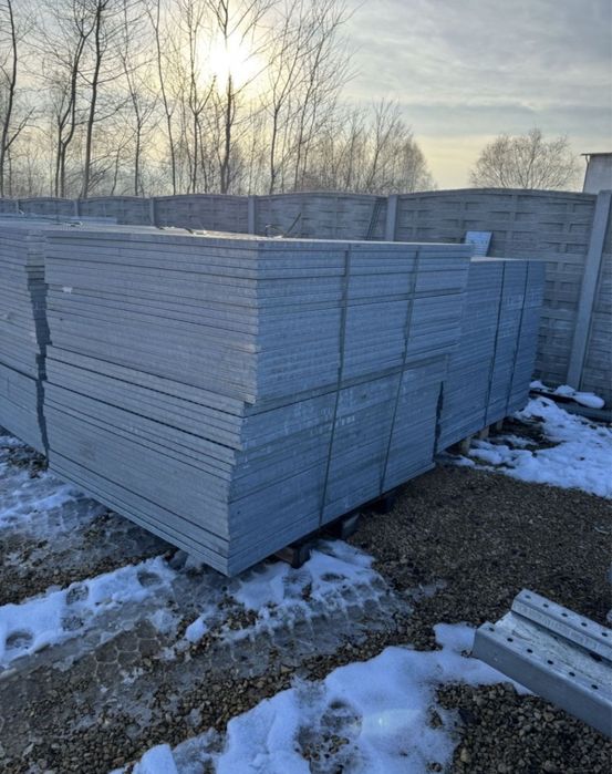 gratare zincate si trepte