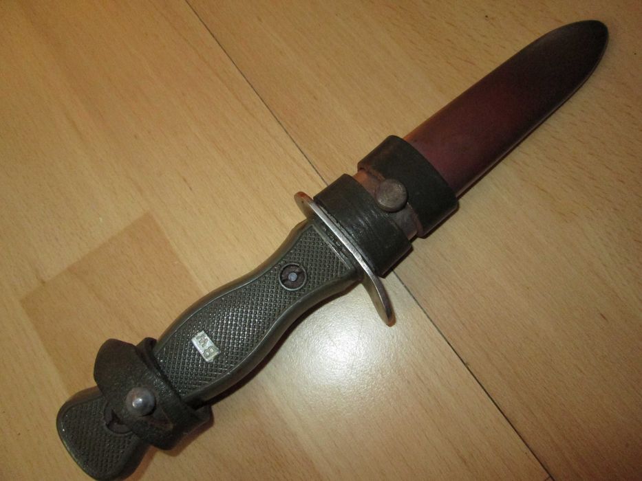 Боен Нож  1970те HSK70 Германия