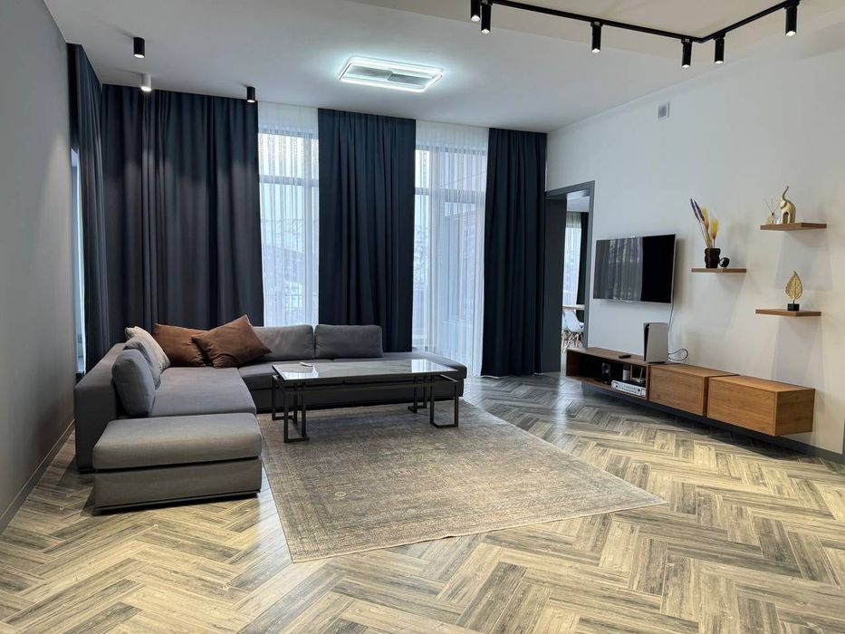 Продается дом в самом центре Чимгана