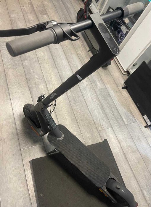 NDP Amanet NON-STOP Bld.Iuliu Maniu 69 Xiaomi Electric Scooter 4 Ultra (58466)