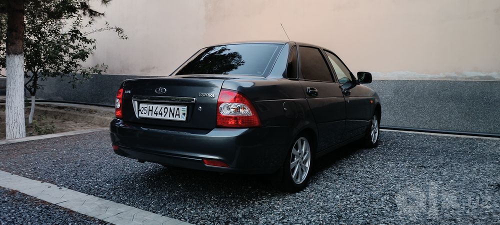 Priora 21126 sotiladi