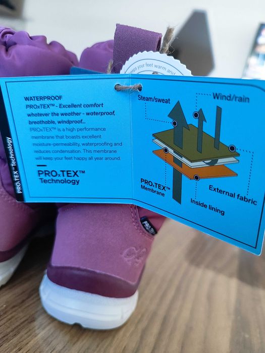 Чисто нови детски боти