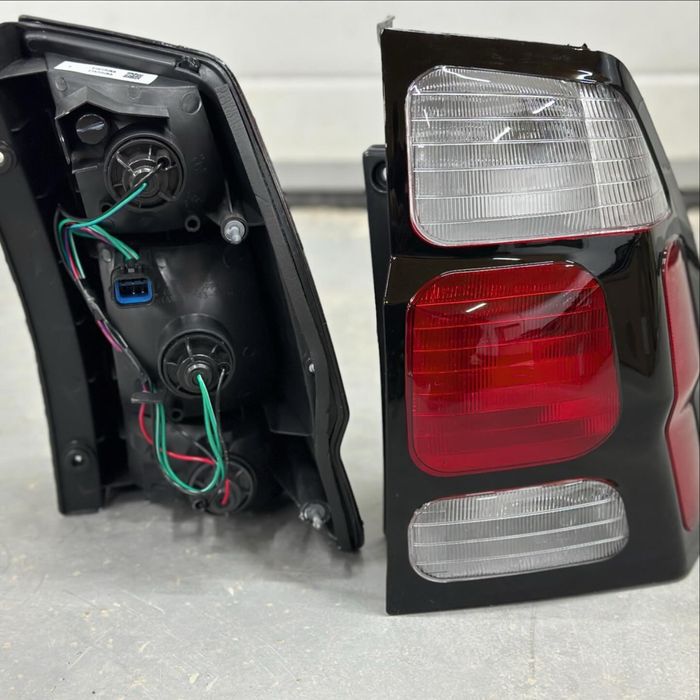 Зеркало  Монтеро Спорт