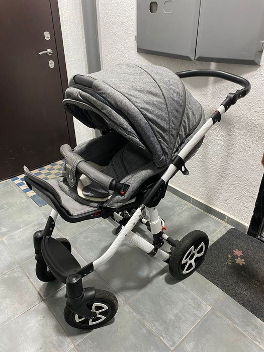 Продам коляску отличного качества