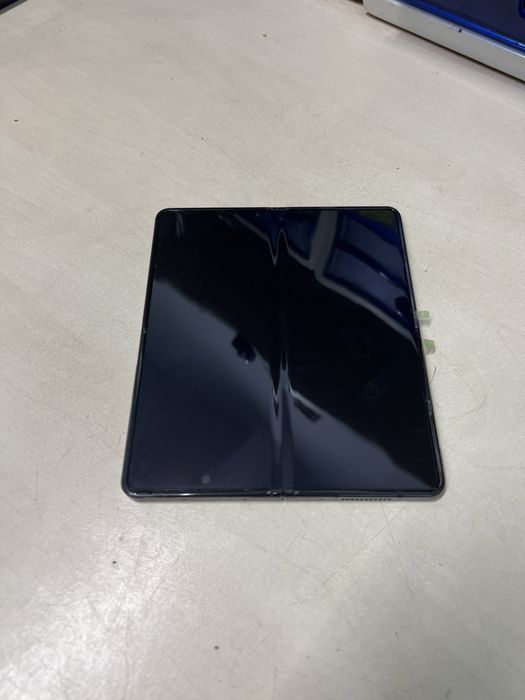 Display original samsung fold 4 / fold 5