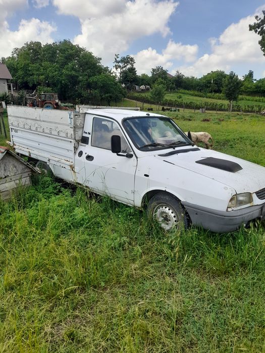 Vând 2 mașini pt Dezmebrari