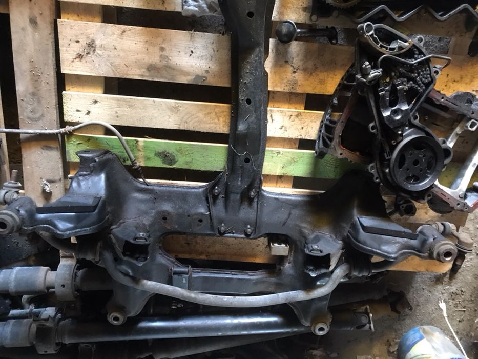 Cadru/ jug motor Nissan X Trail T 30