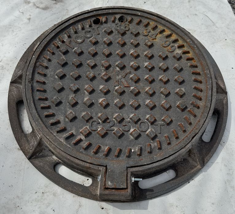 Чугунные люки новые