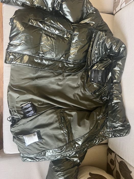 NOIZE Canada пухено яке, зелен металик