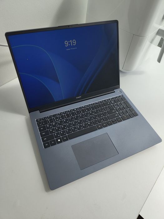 Huawei MateBook D16 16gb/1Tb