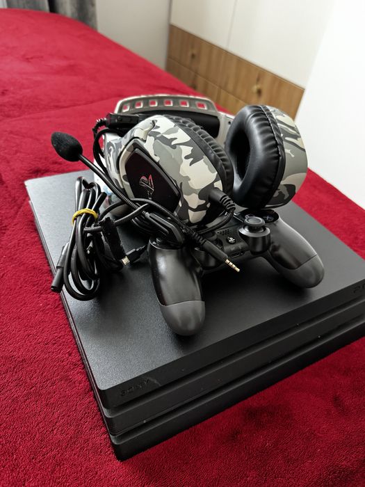 Vand PlayStation 4 Pro