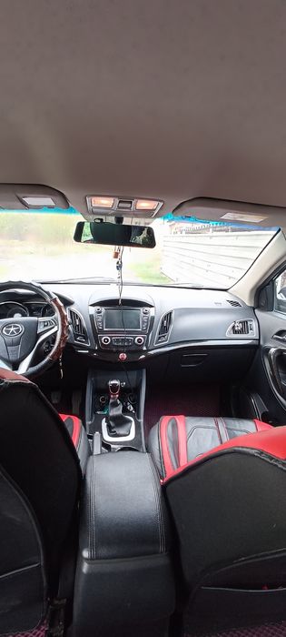 Продам кроссовер JAC S5