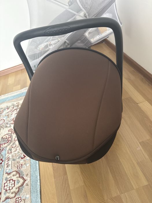 Продам детскую автолюльку