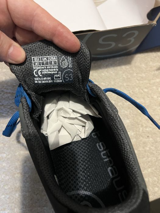 Vând pantofi de protecție Engelbert Strauss