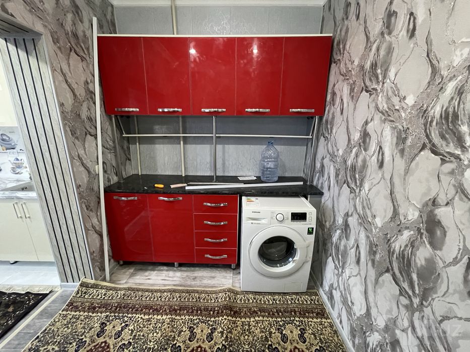Sharq 1 da 3 xonali  kvartira ijaraga beriladi
