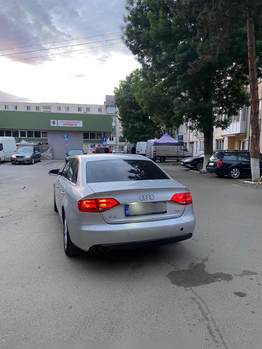 Audi a4 b8  2011