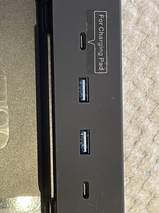 Incarcator usb c consola pentru Tesla model 3