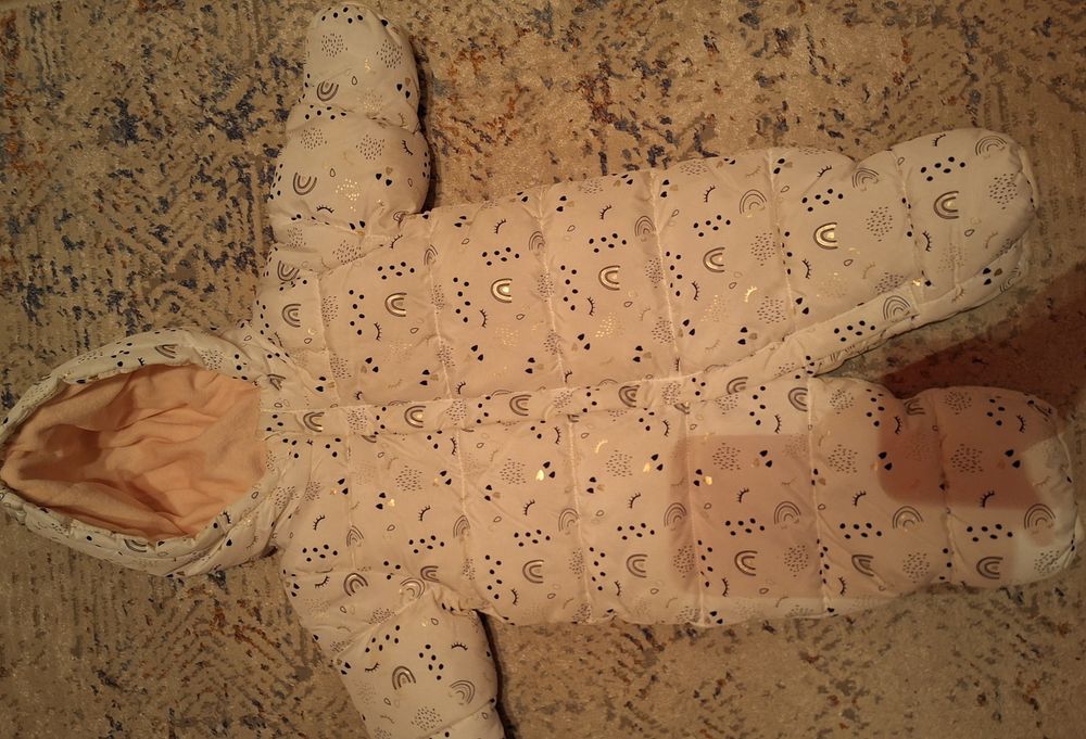 Продам детский комбинезон