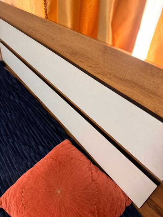 Двухместный кровать