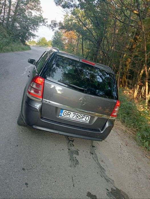 Opel Zafira 2010