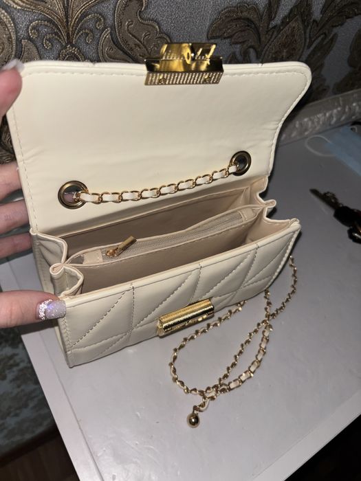 Мини сумочка- клатч на цепочке