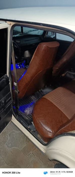 1988 yil 011 sotiladi