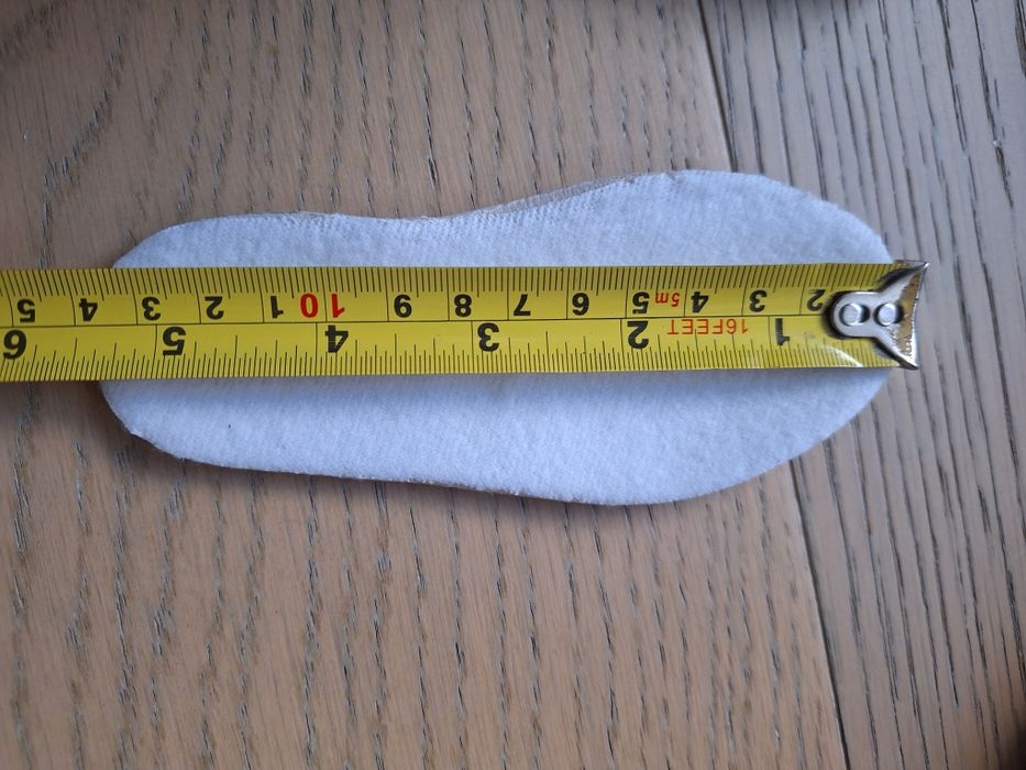 Cizme îmblănite si impermeabile de zăpadă