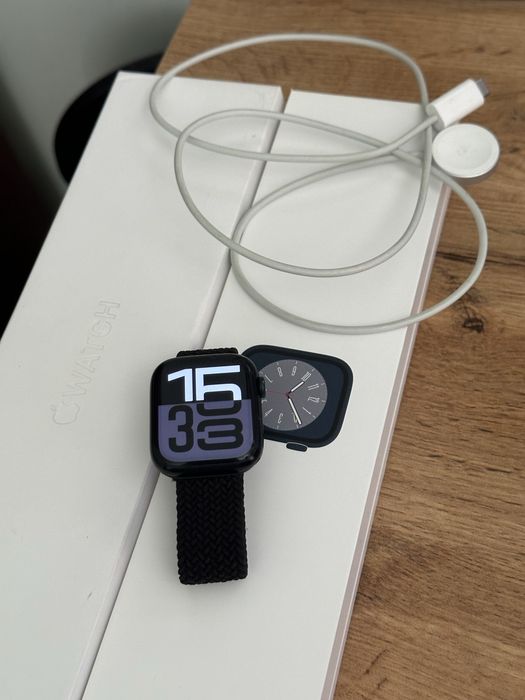 Apple Watch Series 8/45mm 85%