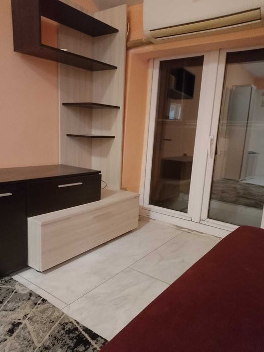 Едностаен апартамент под наем – Централна поща