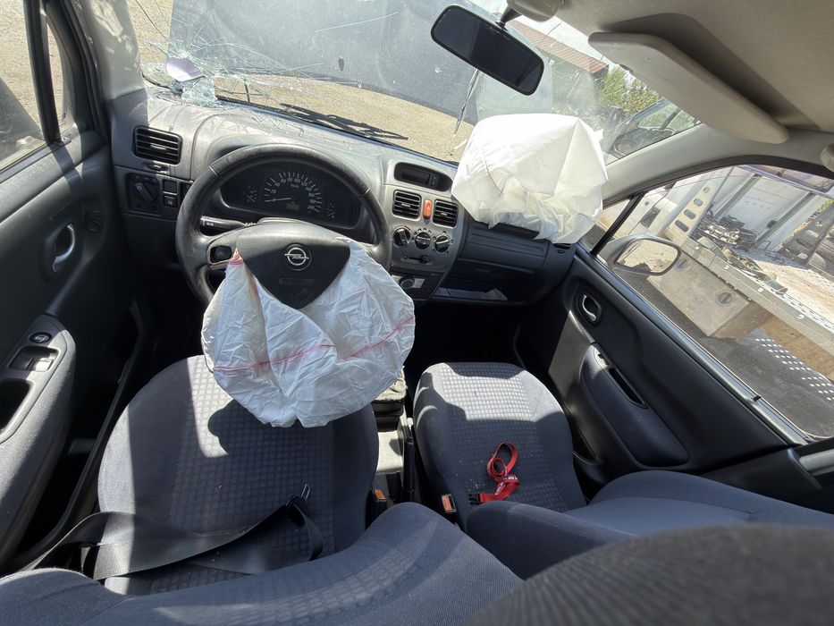 Opel Agila /Опел Агила (1.2i 2006г.) на части