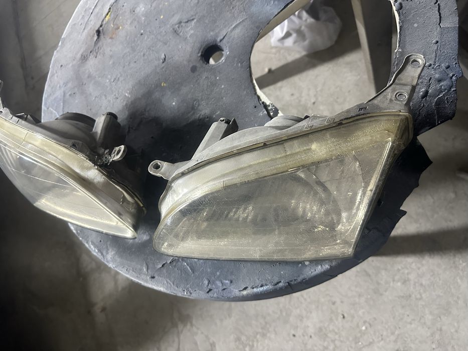 Фары на таету спасио