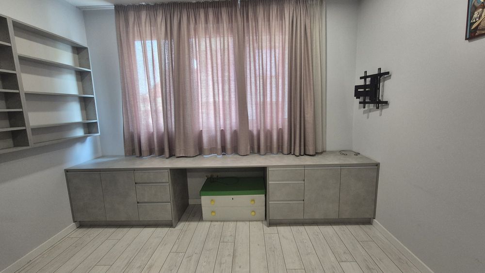 Бюро 360х60х80 сиво