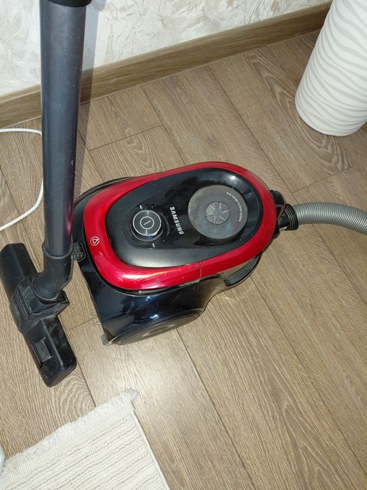 Пылесос в хорошем состоянии