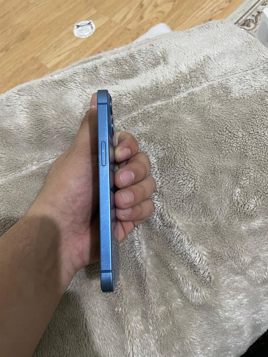 Айфон 13 128 обменили продам