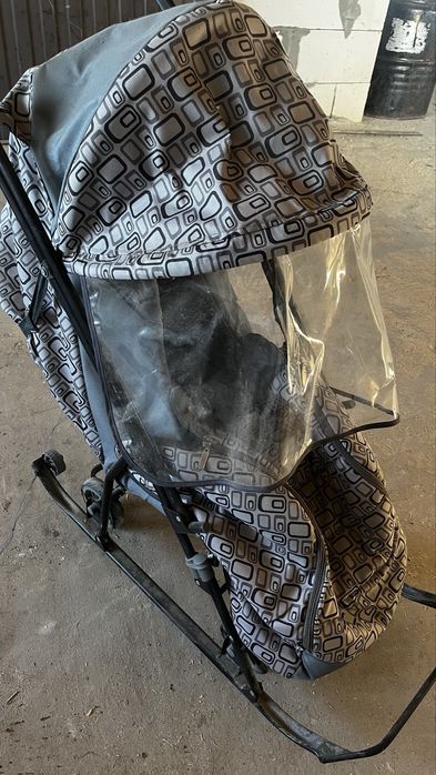 санки-коляска на колесах