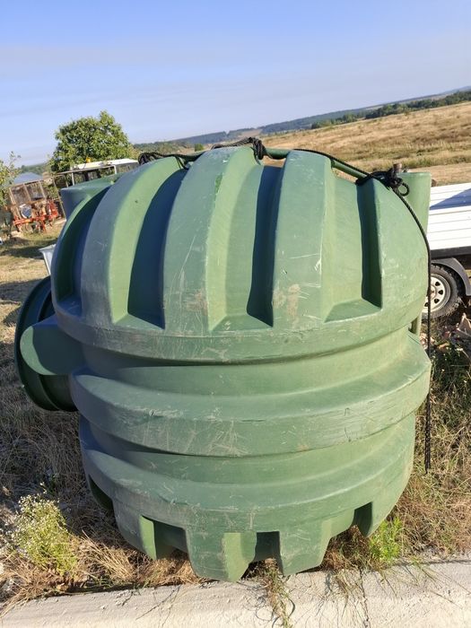 Rezervor , bazin apa 3500 l