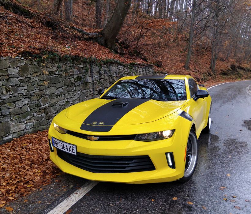 Кола автомобил под наем за абитуриентски бал, фотосесия и др.