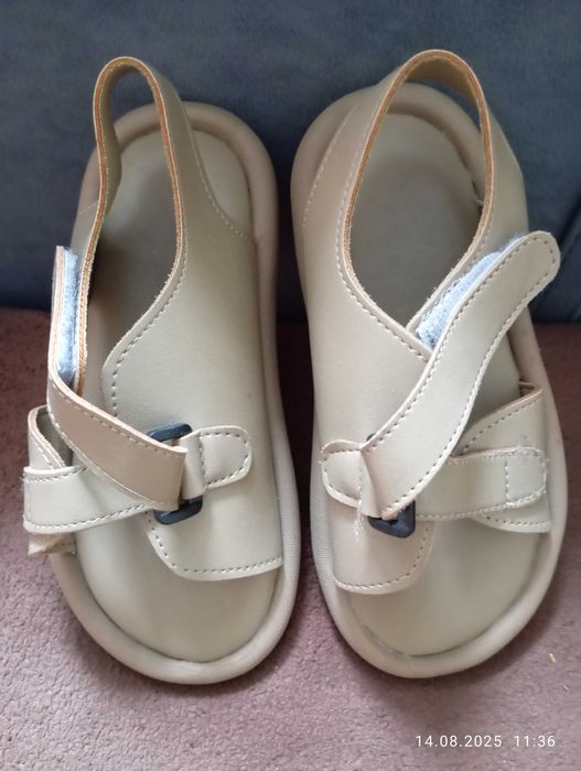 ботинки  и сандали для девочки