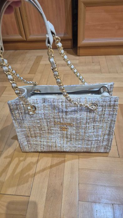 Чанта Chanel тип букле