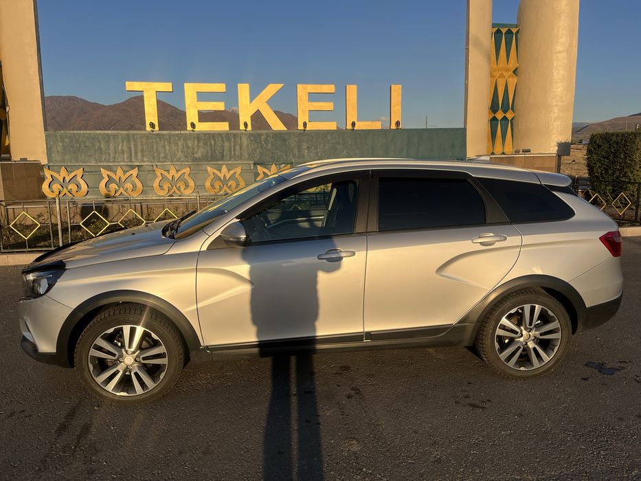 Lada vesta cross
