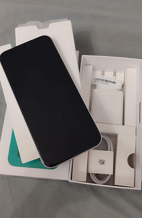 ПРОДАЁТСЯ: новый HONOR (БЕЛЫЙ) – 150 000 тг
