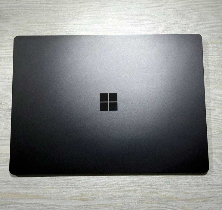 Microsoft Surface 5 13.5 2K BLack Сенсор i7-1265u 16GB/512GB
