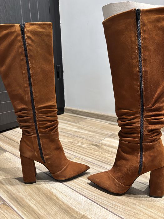 Дамски ботуши от естествен велур