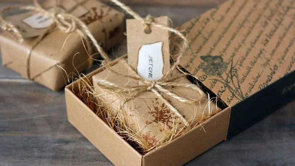 Подарочные коробки в Алматы оптом и в розницу