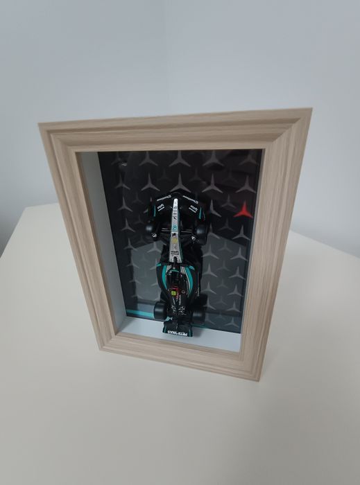 Tablou 3D f1 din lemn 20x15 cm Mercedes hamilton 1/43