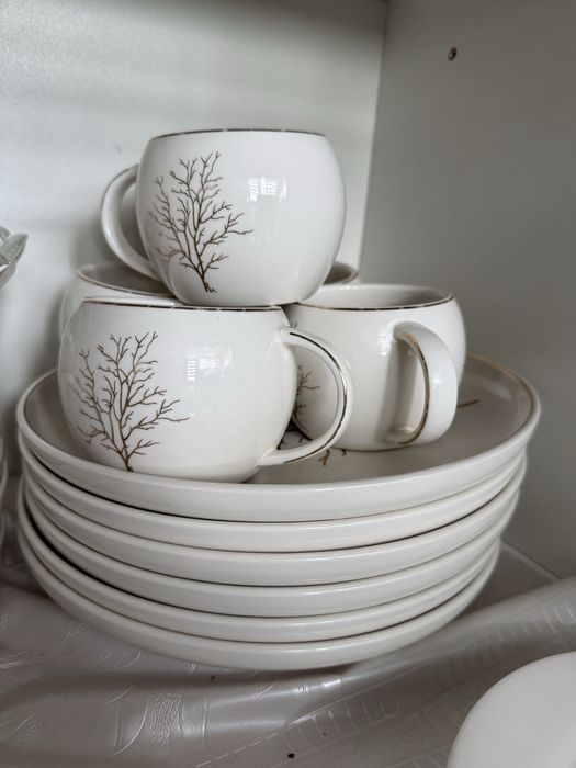 Продам сервиз на 5 персон