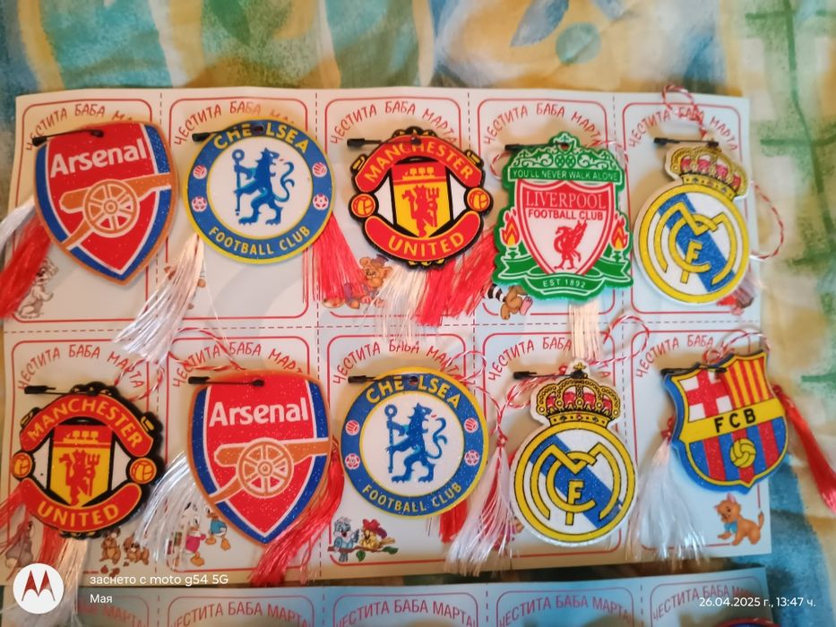 Детски мартеници на картон по 10