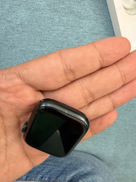 Apple Watch Series 8 – 45 mm (GPS)