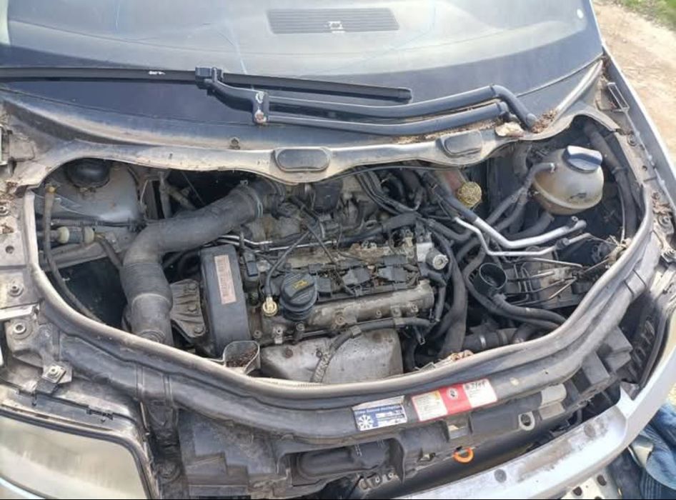 Dezmembrez A2.Important !avantajos,rapid,trimit colet oriunde în țară