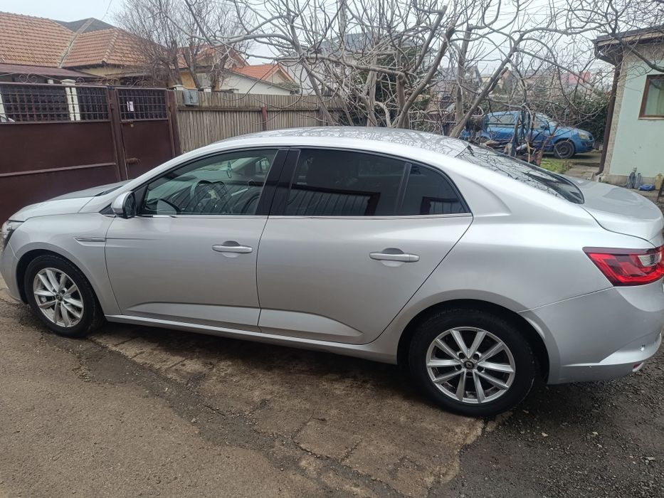 Renault Megane Sedan